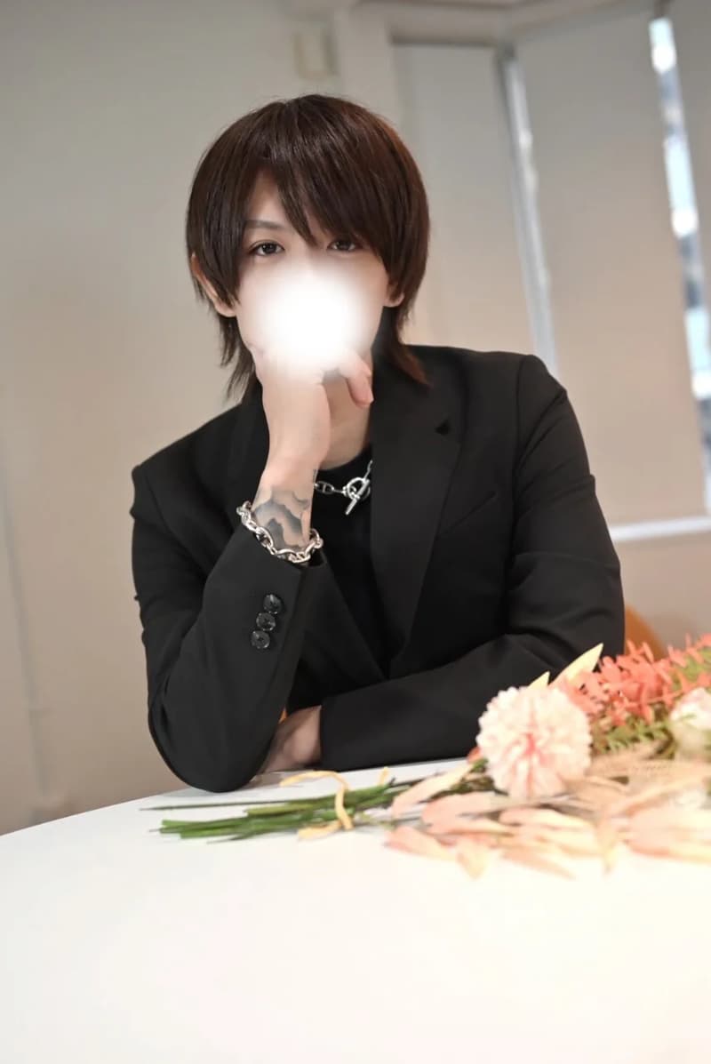 大阪府の女性用風俗(女風)「ピースオブマインド」のセラピスト 春馬(写真4)